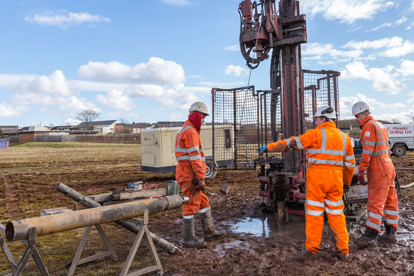 Borehole drilling rig in Brent site