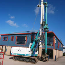 Hydraulic piling rig Hire Brent