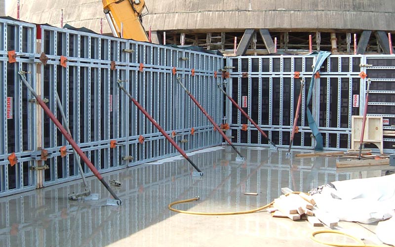 Push pull prop Hire Brent